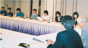 ������E���C��